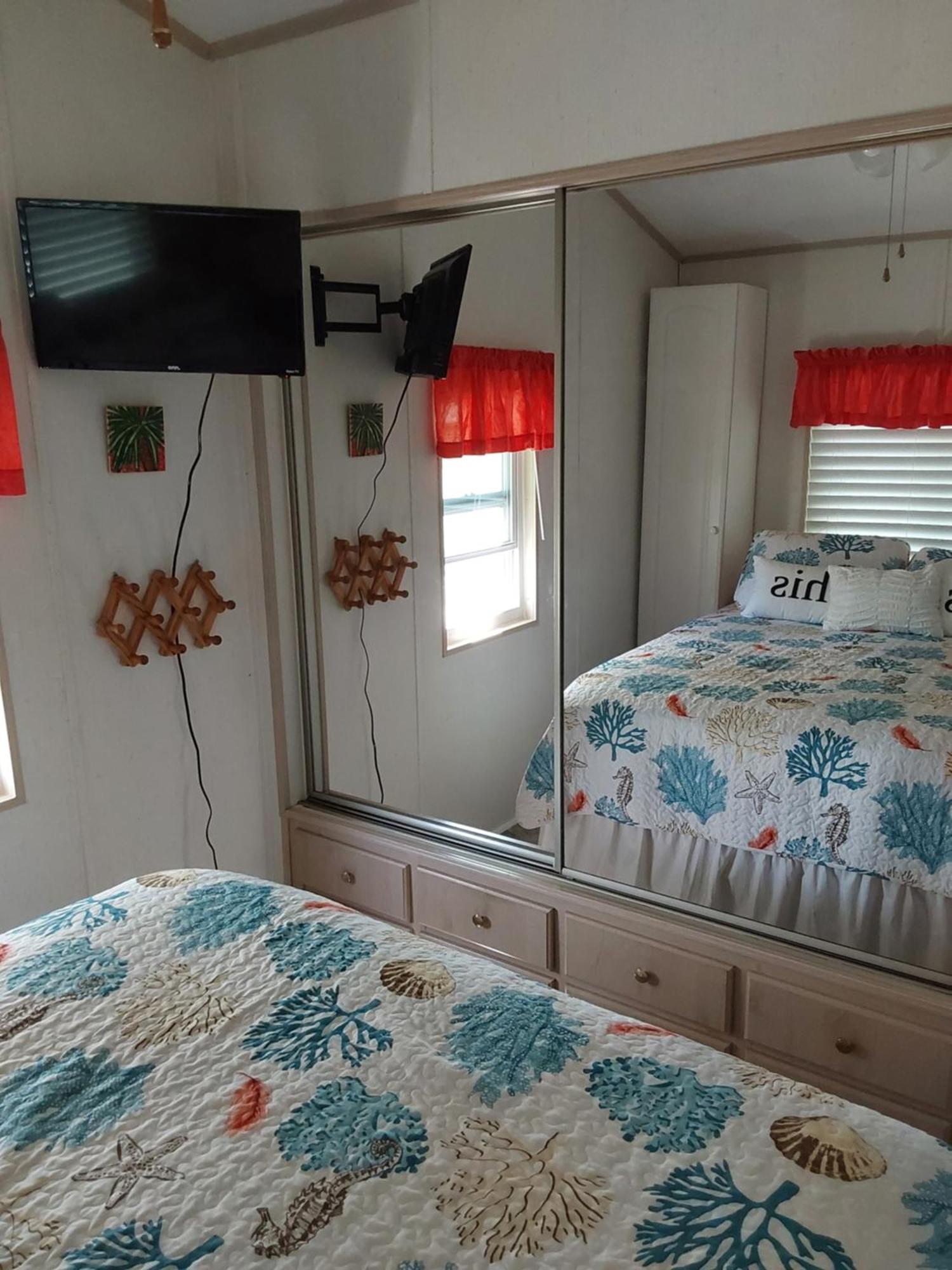 Holiday Dream House 포트샬롯 외부 사진